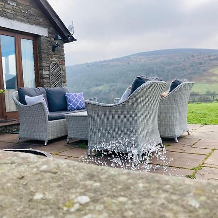 The Celyn Bed and Breakfast Pont Newydd Buitenkant foto