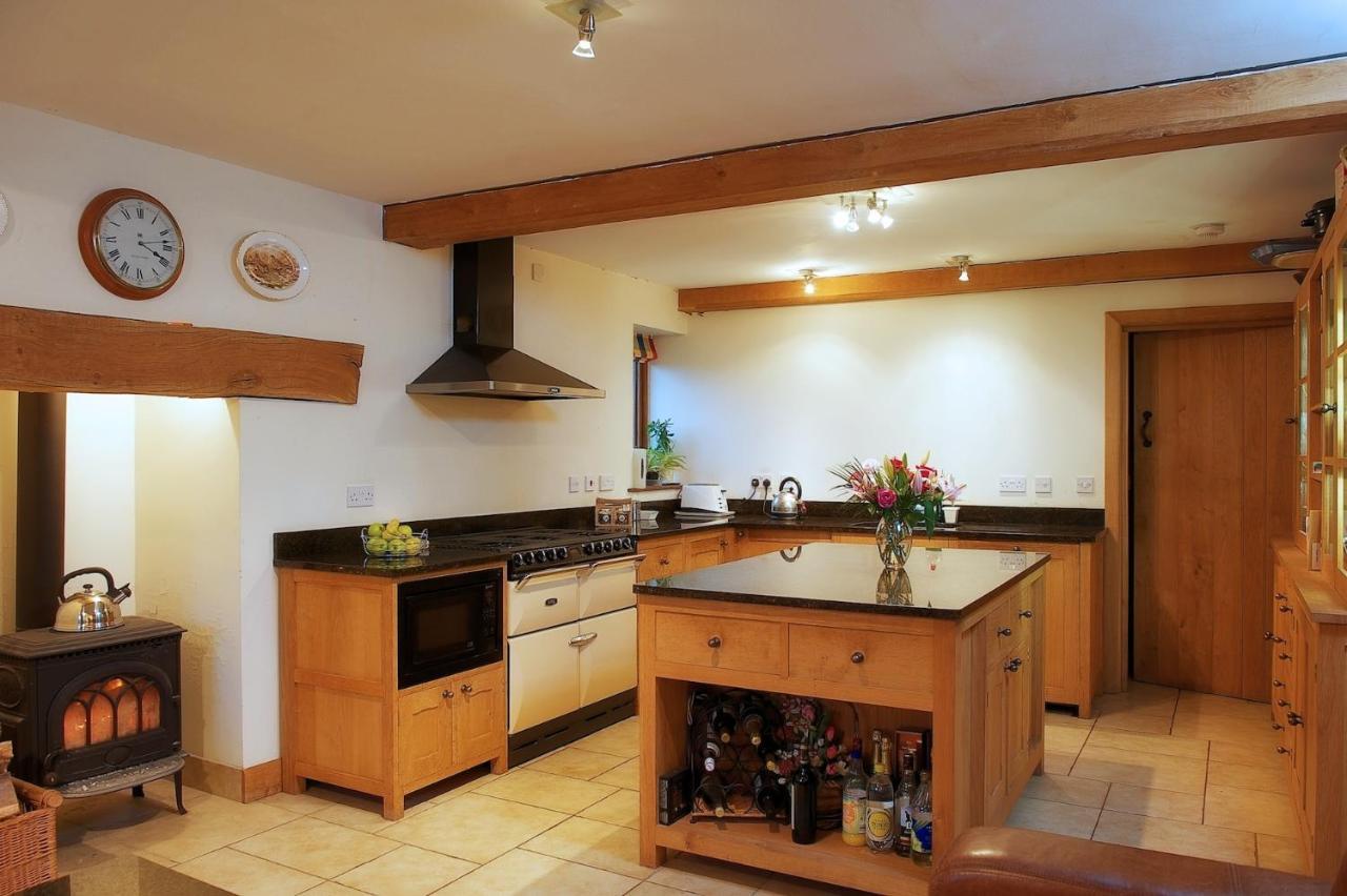 The Celyn Bed and Breakfast Pont Newydd Buitenkant foto