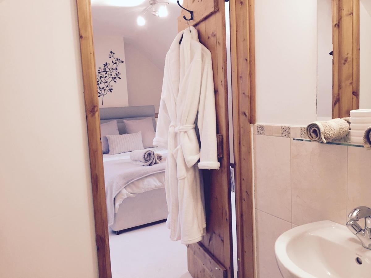 The Celyn Bed and Breakfast Pont Newydd Kamer foto